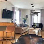 別荘 Stadtvilla Belle Kitz Im Zentrum Mit Sauna By Belle キッツビュール