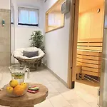 Stadtvilla Belle Kitz Im Zentrum Mit Sauna By Belle *