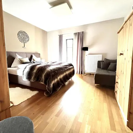 Hébergement de vacances Stadtvilla Belle Kitz Im Zentrum Mit Sauna By Belle *