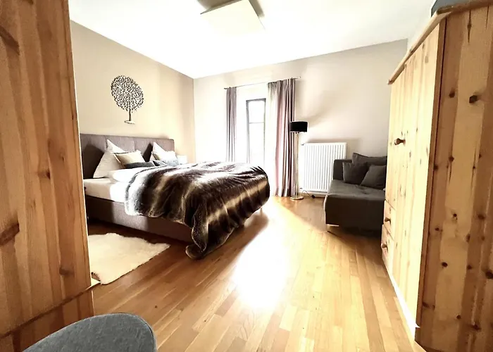 Vakantiehuis Stadtvilla Belle Kitz Im Zentrum Mit Sauna By Belle *